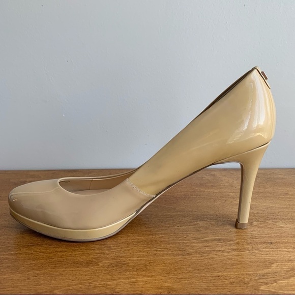Ivanka TRUMP Nude Neutral Platform Stiletto Heel Leather Patent Pump - Picture 6 of 16